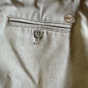 Vineyard Vines performance pants